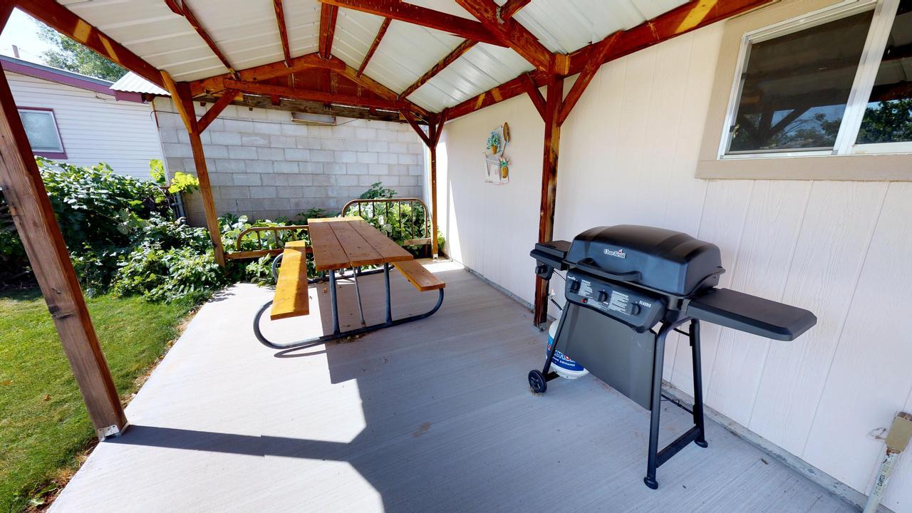 Hot Tub And Grandma'S Cottage, Charming And Nostalgic Blanding Exterior foto